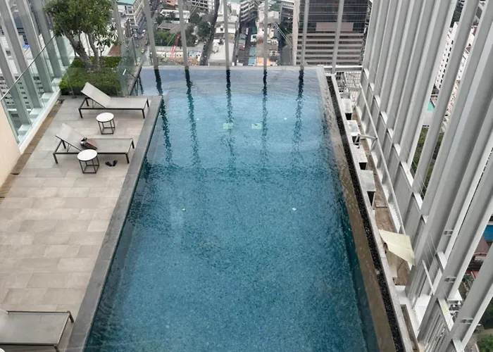 公寓 Hyde 11 Luxury Sky Living 曼谷