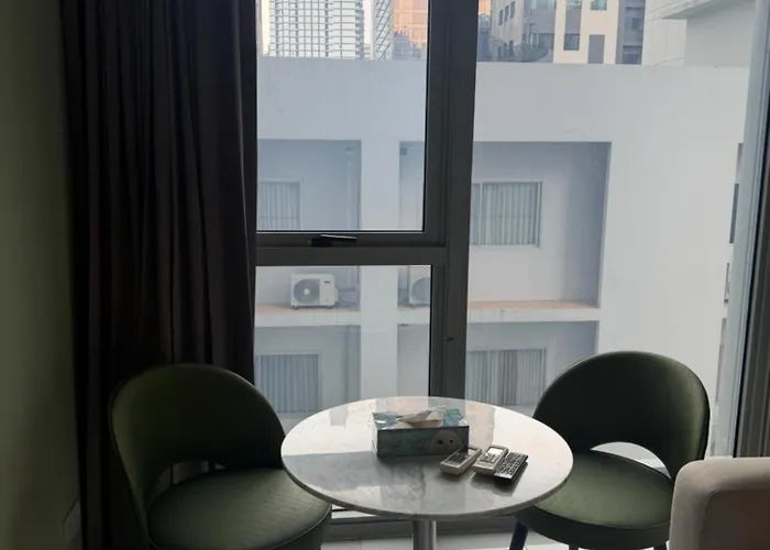 Hyde 11 Luxury Sky Living *