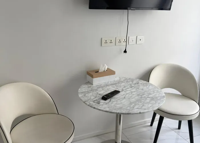Hyde 11 Luxury Sky Living